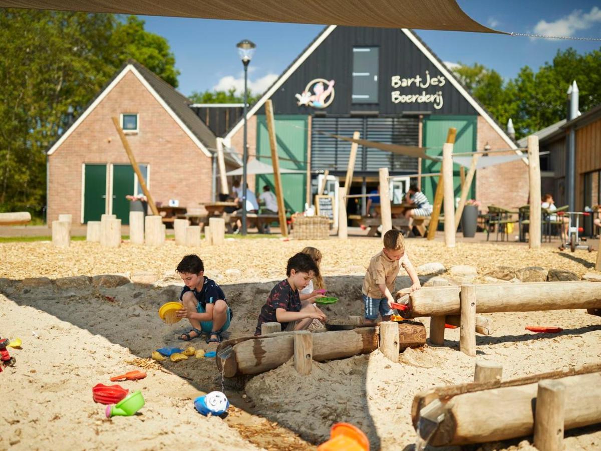 Hotel Landal Het Land Van Bartje Ees Exterior foto